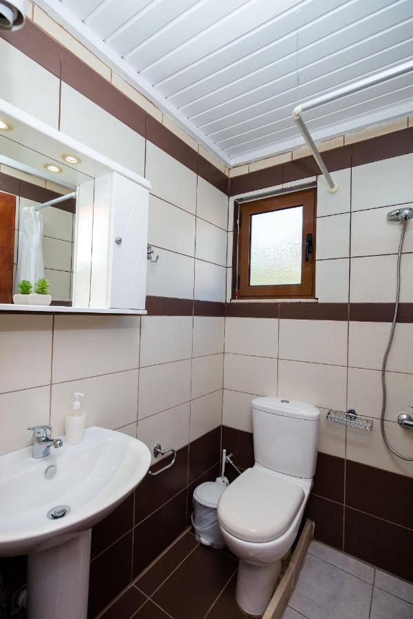 Gasthof En Plo Beachfront Phalasarna